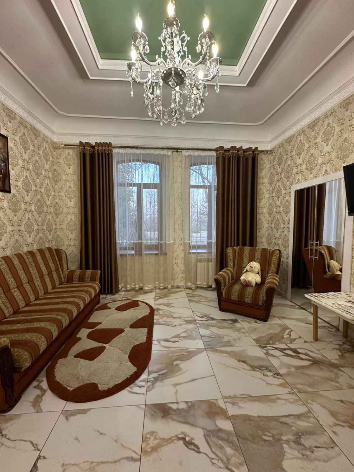 Апартаменти В Парку Umanʼ Dış mekan fotoğraf
